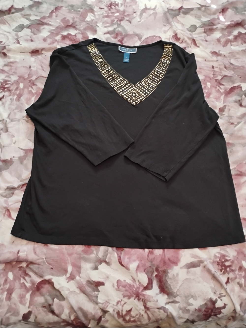 Karen Scott Black 3/4 Sleeve V Neck Neck Tee Size 2x